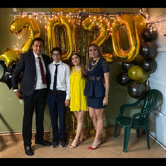 Alice + Olivia Dress in Yellow - Picture 7 of 9